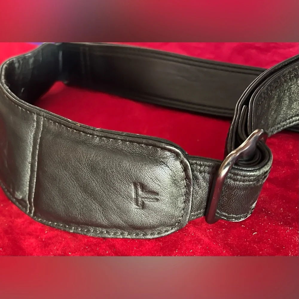 Tumi Black Leather Luggage Strap